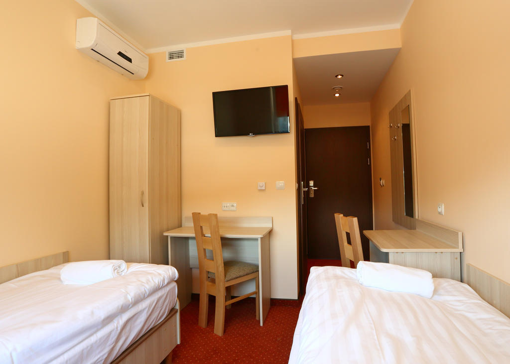 Hostel Zywiec Exterior photo